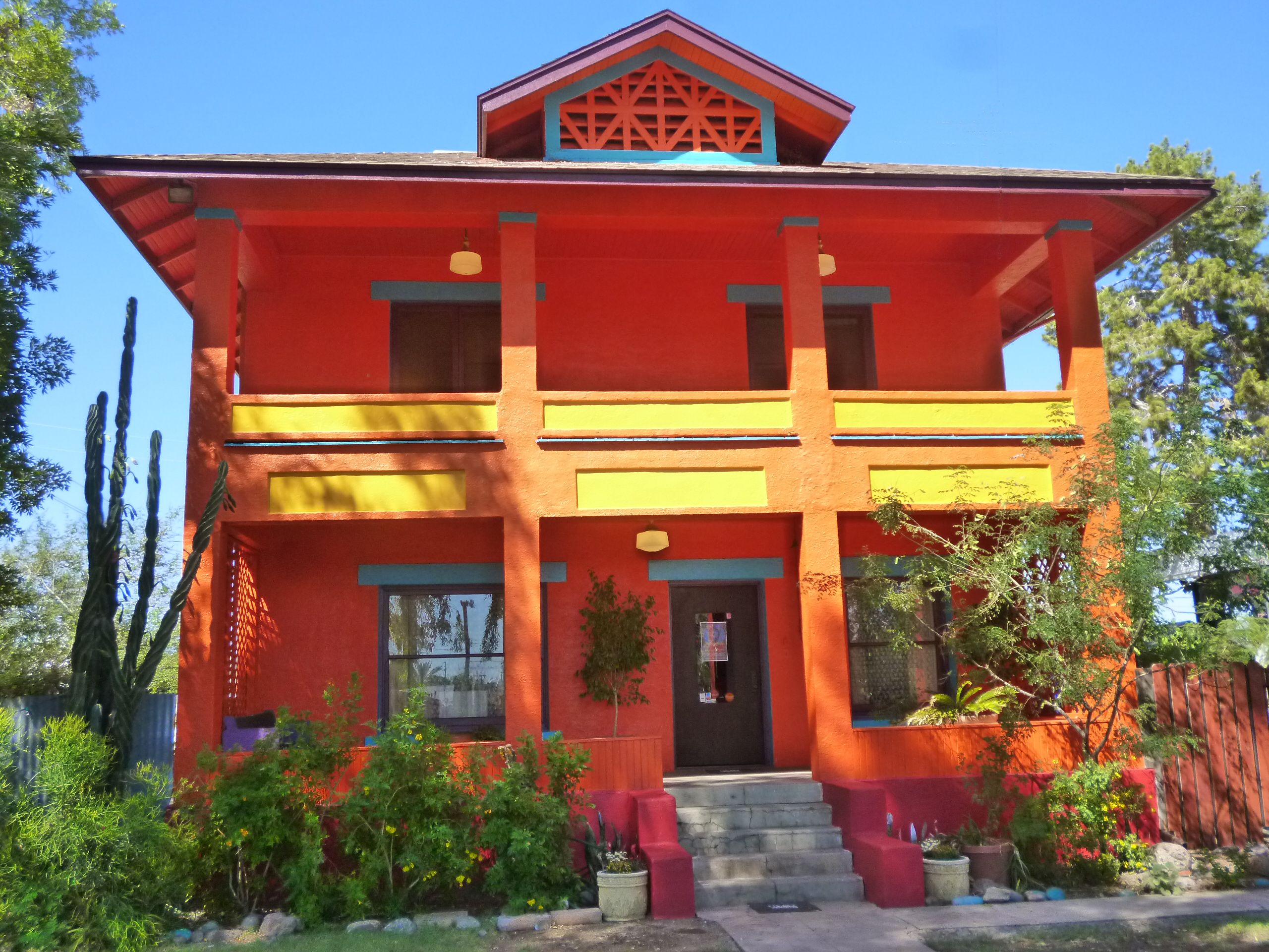 Alwun House